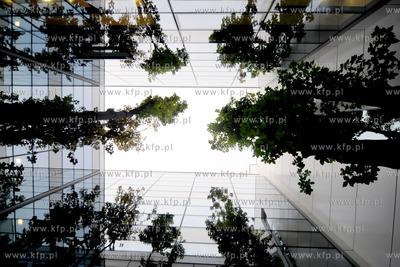 Gdansk, al. Grunwaldzka. Oficjalne otwarcie biurowca...