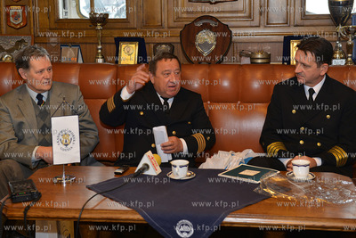 Kpt. Rafal Szymanski został 16 kapitanem Daru Mlodziezy....