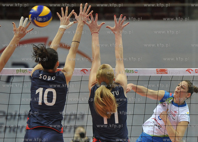 Ergo Arena Sopot Gdansk. Mecz o Challenge Round Pucharu...