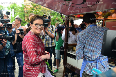 Sopot. Premier Ewa Kopacz odwiedzila Sopot w drodze...