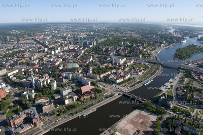 Szczecin z lotu ptaka. 13.05.2009r fot. Kacper Kowalski...