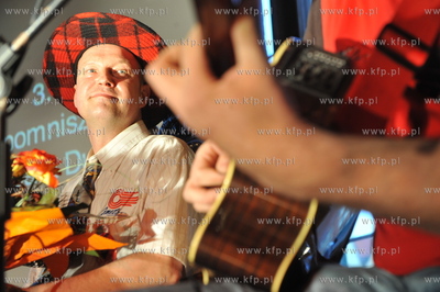 Benefis Fajnego Czlowieka czyli 25 lat pracy artystycznej...