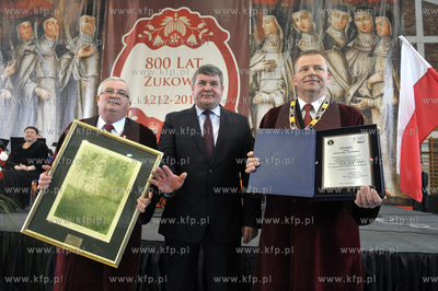 Obchody 800 lecia Zukowa. Uroczysta Sesja Rady Miejskie...