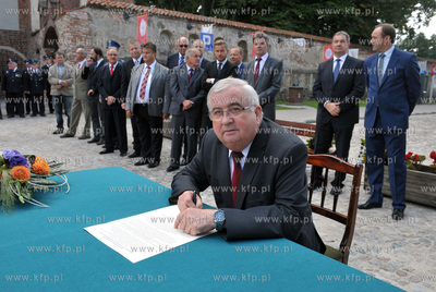 Uroczystosci zakonczenia rewitalizacji najstarszej...