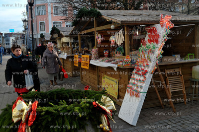 Wejherowo. Plac Jakuba Wejhera i Jarmark Bozonarodzeniowy....