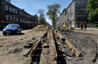 Gdansk. Dolne Miasto. Remont i przebudowa ulicy Lakowej....