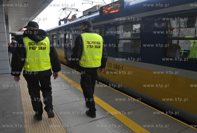 Oficjalne uruchoinienie nowej trasy kolejki SKM Gdansk...