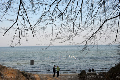 Gdynia Oksywie. Widok na Zatokę Gdanska z klifu 28.03.2016...