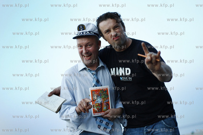 Gdynia. Tawerna Contrast. Wystep Pawla Konjo Konnaka...