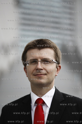 Hala widowiskowo-sportowa na granicy Gdanska i Sopotu....