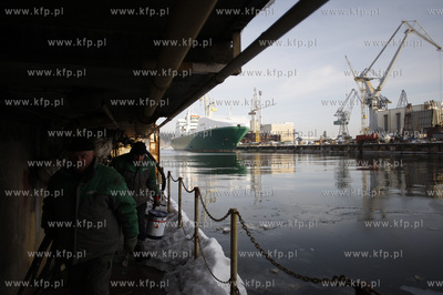 Gdynia. Stocznia Crist buduje statki na terenach bylej...