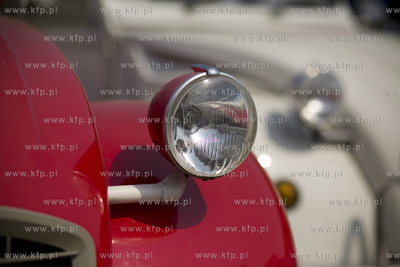 Gdańsk. Samochody marki citroen ze Światowego Zlotu...