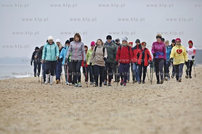 Gdańsk Jelitkowo. Walentynkowy Rajd Nordic Walking...