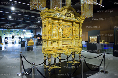 Europejskie Centrum Solidarności. Wystawa prac bursztynnika...