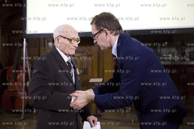 Gdańsk. Dwór Artusa. Wręczenie nagród Świadek...