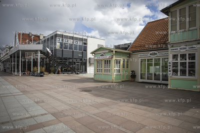 Drugi dzień swiąt wielkanocnych w Sopocie. Plac Przyjaciół...