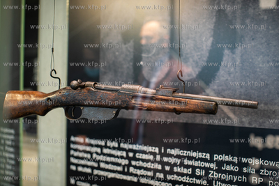 Muzeum II Wojny Światowej. Briefing prasowy połączony...