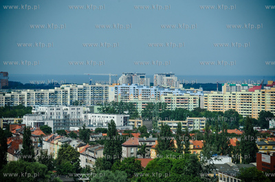 Gdansk.  Panorama osiedla Zaspa z szesnastego pietra...