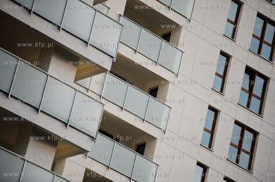 Gdansk. Nowe wiezowce Quattro Towers powstale na miejscu...