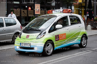 Gdynia. Ulica Swientojanska. XVIII Maraton Solidarnosci....