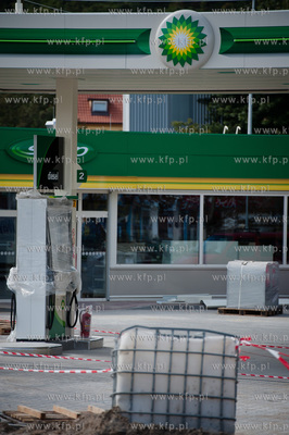 Gdansk. Wznowione po kilku miesiecznej przerwie, prace...