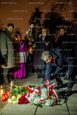 Gdansk. Cmentarz Garnizonowy. Dzien Pamieci Zolnierzy...