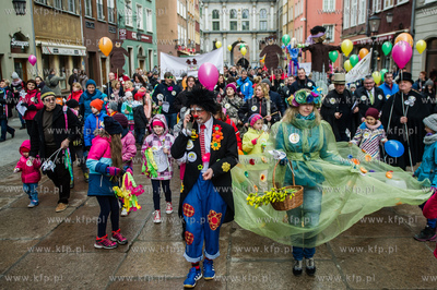 Gdansk. Wspolny przemarsz pod haslem Radoscia powitaj...