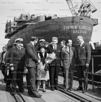 Wodowanie przeznaczonej dla szczecinskiej Polskiej...