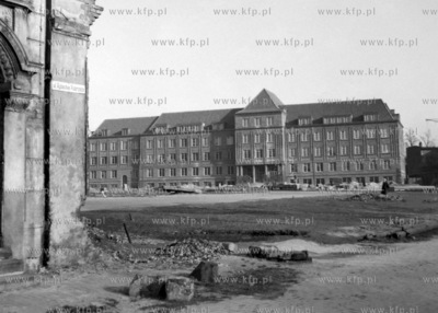 Budowa Technikum Lacznosci na Podwalu Staromiejskim...