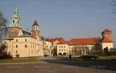 Krakow Nz. Wawel

12.02.2008

Sebastian Elijasz...