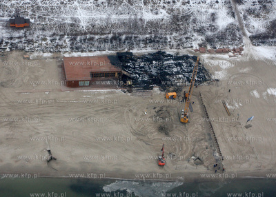 Sopot Nz. Zgliszcza po spalonym lokalu Copacabana.
24.02.2009
fot....