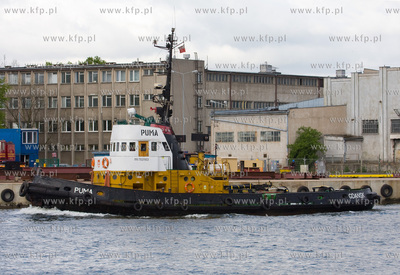 Gdansk. Nz. Holownik "Puma" ktorego armatorem jest...