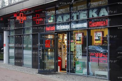 Gdansk, wnetrze apteki przy ul. Kartuskiej. 14.11.2009...
