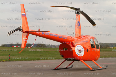 Gdansk Rebiechowo. Nz. Smiglowce Robinson R44. Wizyta...