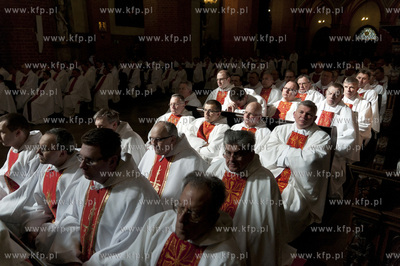 Wielki Czwartek, Msza Krzyzma w katedrze pelplinskiej...