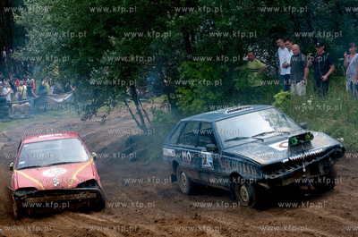 Czwarta edycja Wrak Race "wrzace chlodnice" rozegrany...