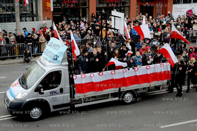 Gdynskie Urodziny Niepodleglej. Parada Niepodleglosci...