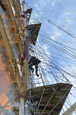 Dzien na Darze Mlodziezy ze studentami Akademii Morskiej...