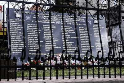 Koscierzyna - pamiatkowa tablica poswiecona ofiarom...