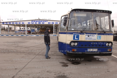 Michal Tusk zdal egzamin na prawojazdy kategorii D...