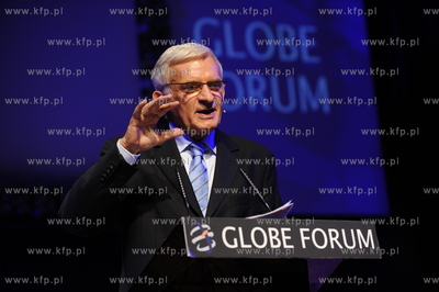 Gdansk, GLOBE FORUM 2009. Nz Jerzy Buzek - przewodniczacy...