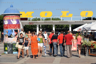 Sopot. Wejscie na teren wokol mola. 27.08.2009 Fot....