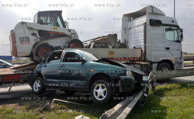 Wypadek samochodowy na ul. Slowackiego w Gdansku Matarnii...