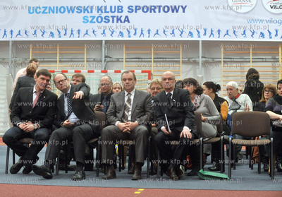 Zespol Szkol Ogolnoksztalcacych nr6, przy ul. Glebokiej...