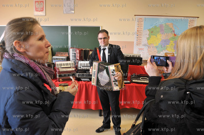 Sierakowice na Kaszubach. Dzien Jednosci Kaszubow....