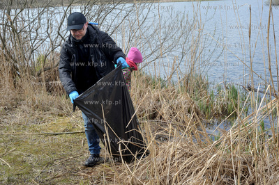Gdansk. Staw Wrobla, dzielnica Piecki Migowo. Spoleczna...