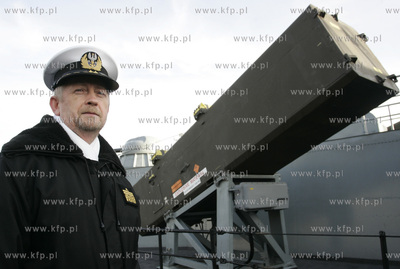 Gdynia Oksywie. Port Wojenny. Prezentacja nowego uzbrojenia...