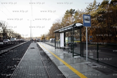 Gdansk. Remont torowiska wzdluż brzeznianskiego odcinka...