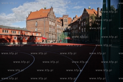 Uroczyste otwarcie boisk do koszykowki i pilki noznej...