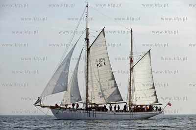 Zatoka Gdanska. Proba morska wyremontowanego zaglowca...